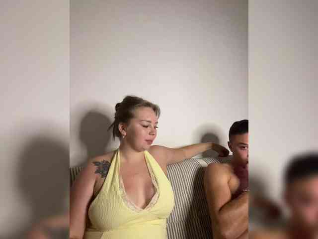 Kiss_999 webcam
