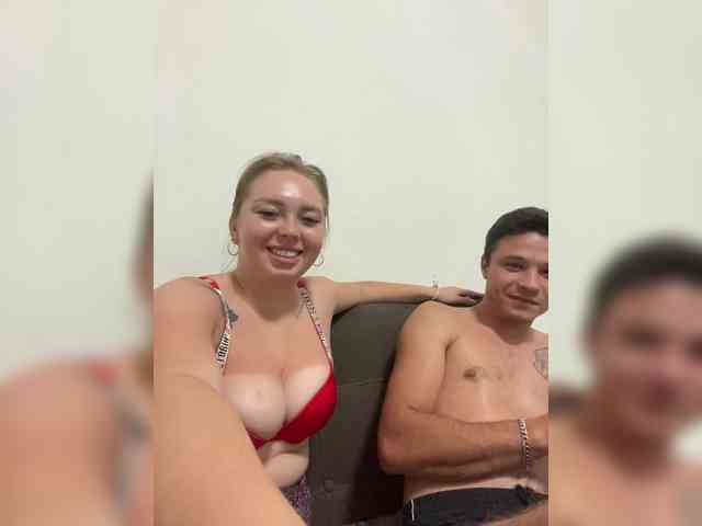 Kiss_999 webcam