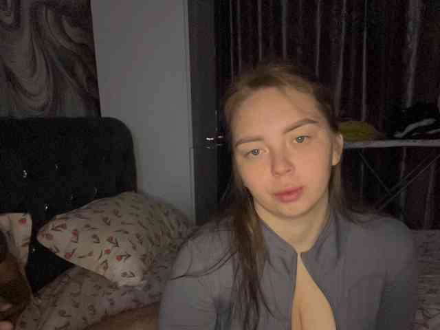 Kiss_999 webcam