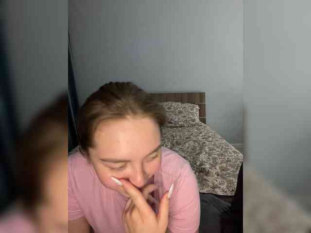 Kiss_999 webcam