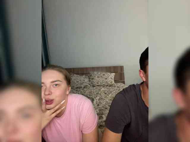 Kiss_999 webcam