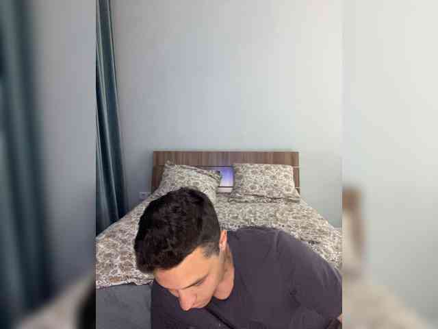 Kiss_999 webcam
