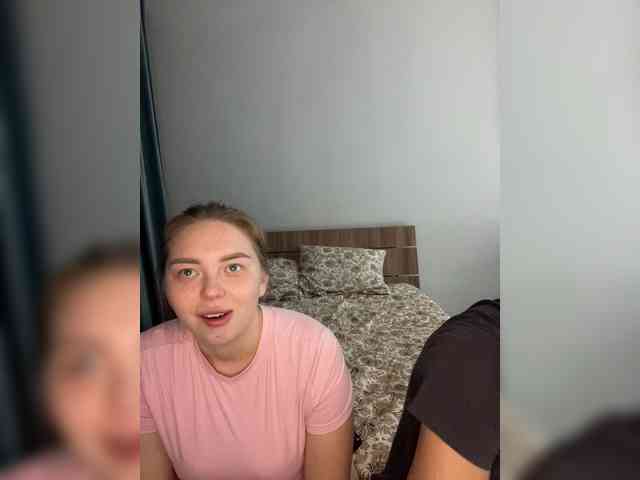 Kiss_999 webcam