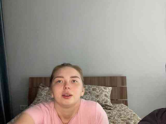 Kiss_999 webcam
