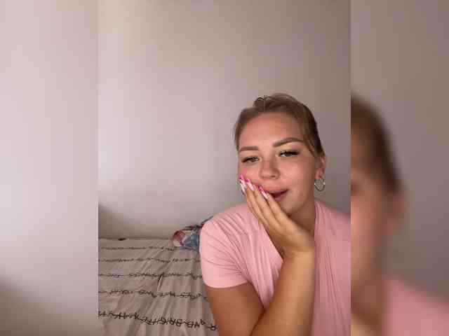 Kiss_999 webcam
