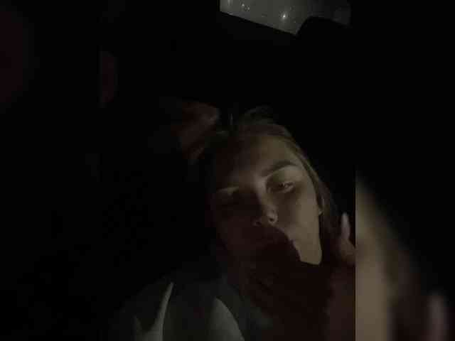 Kiss_999 webcam
