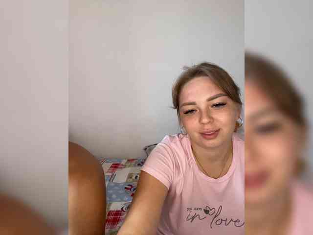 Kiss_999 webcam