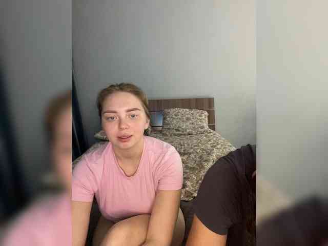 Kiss_999 webcam
