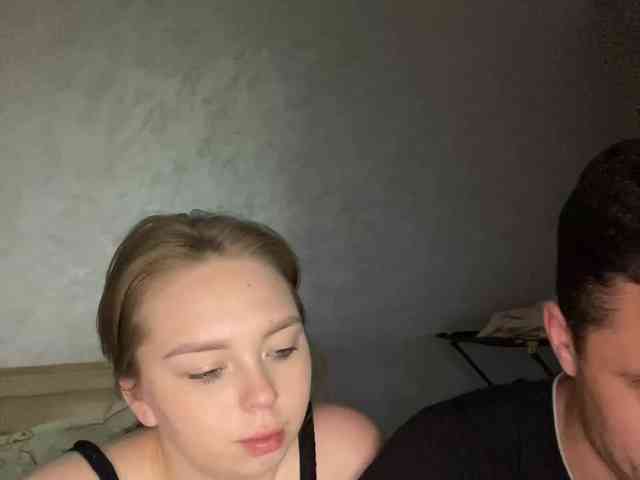Kiss_999 webcam