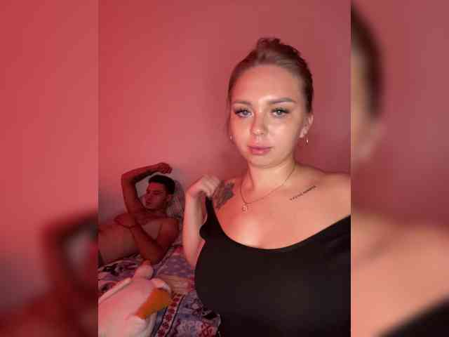 Kiss_999 webcam