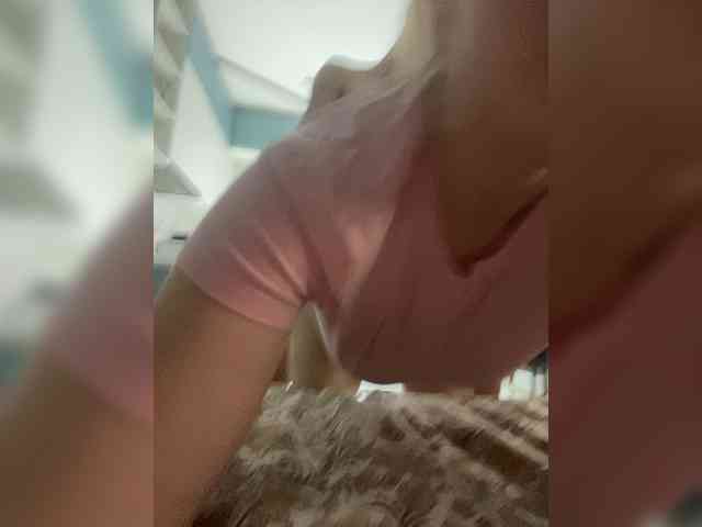 Kiss_999