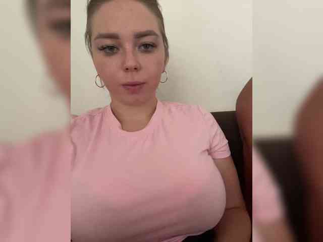Kiss_999 webcam