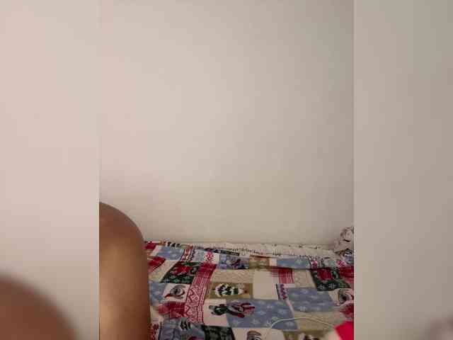 Kiss_999 webcam