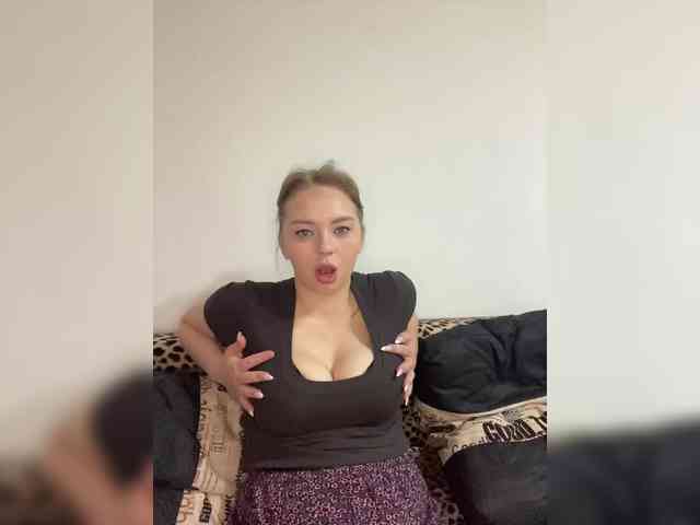 Kiss_999