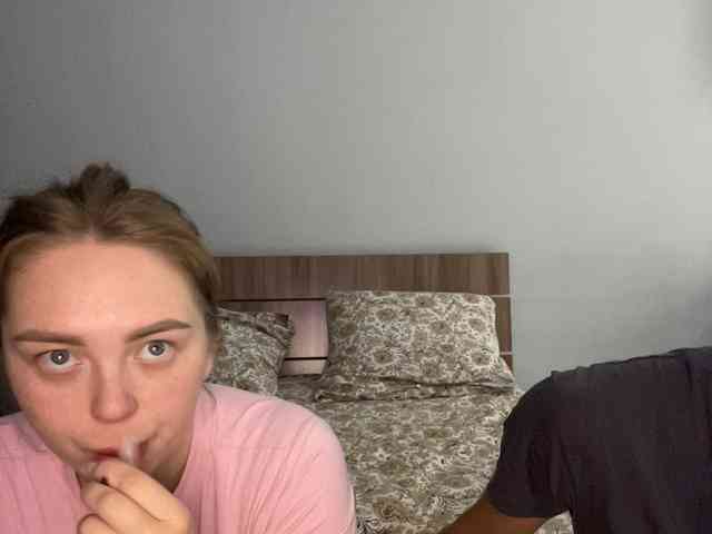 Kiss_999 webcam