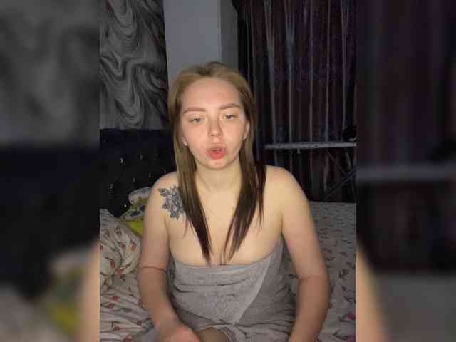 Kiss_999