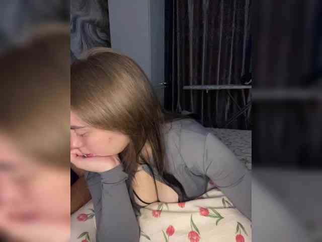 Kiss_999 webcam