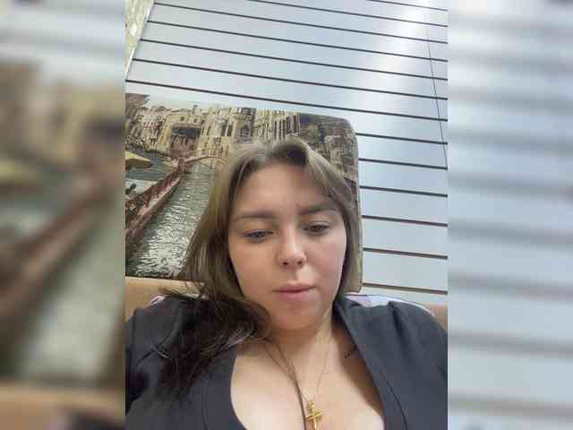 Kiss_999 webcam
