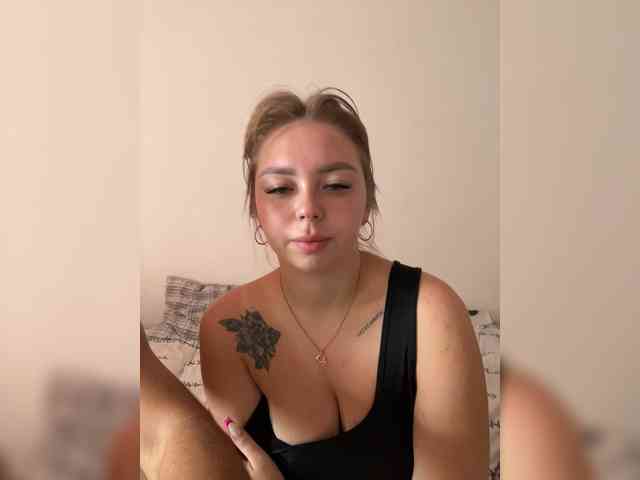 Модель: Kiss_999