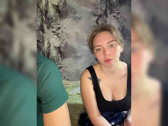 Kiss_999 webcam