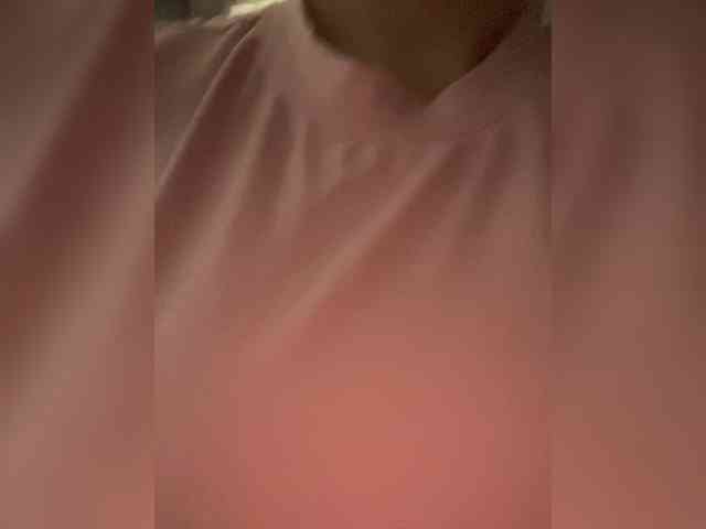 Kiss_999 webcam