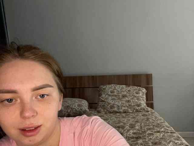 Kiss_999 webcam