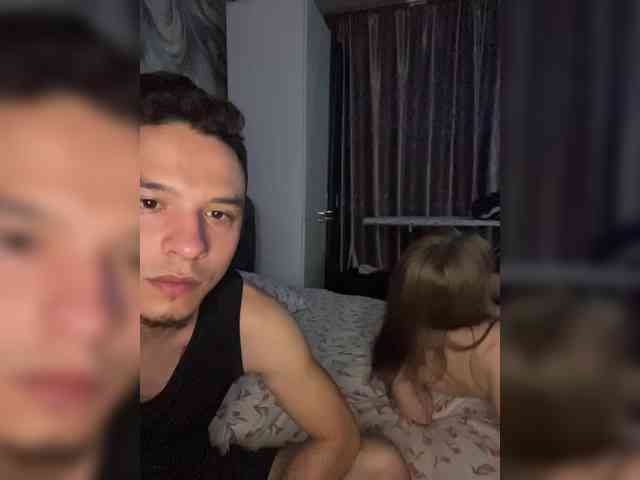 Kiss_999 webcam