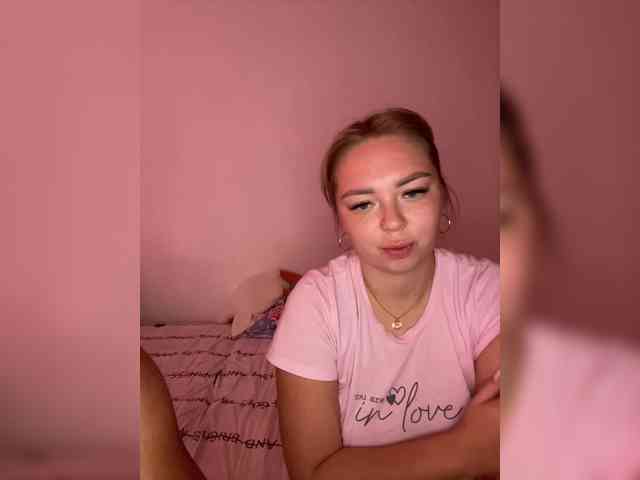 Kiss_999 webcam