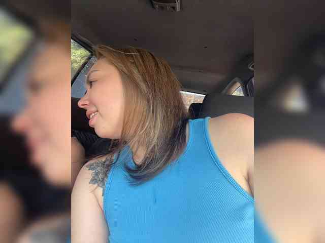Kiss_999 webcam
