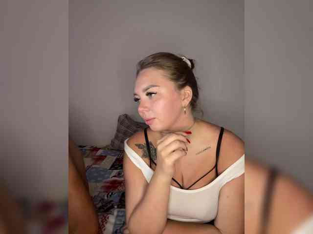 Kiss_999 webcam