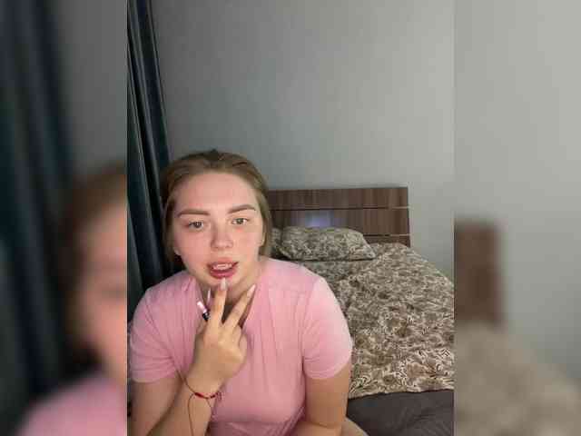 Kiss_999 webcam