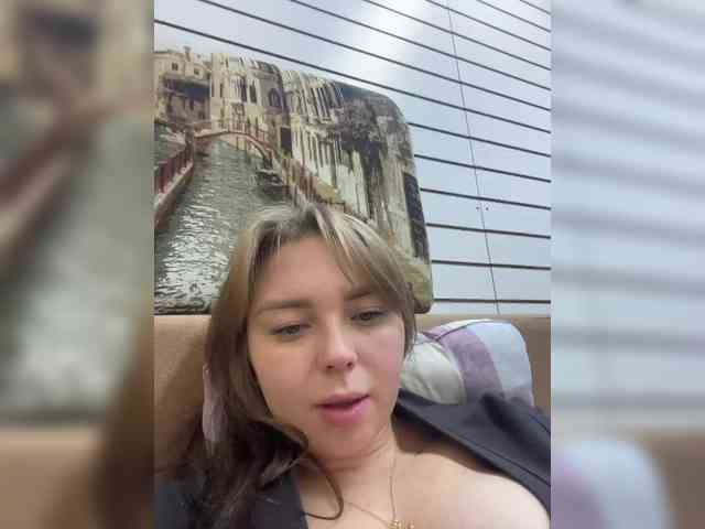 Kiss_999 webcam