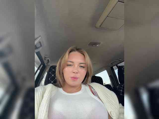 Kiss_999