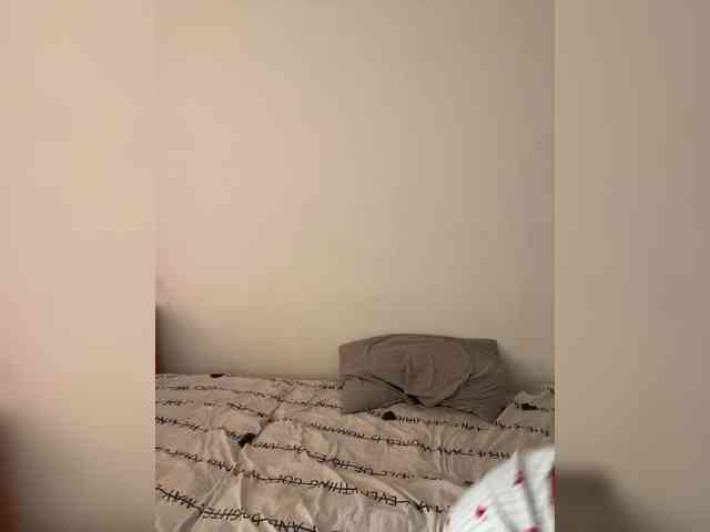 Kiss_999 webcam