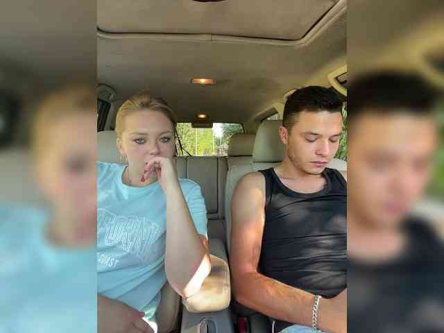 Kiss_999
