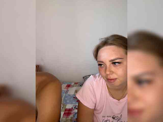 Kiss_999 webcam