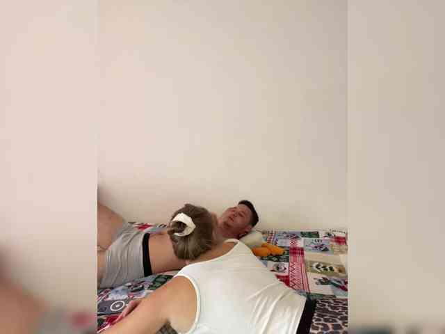 Kiss Sex Cam Show