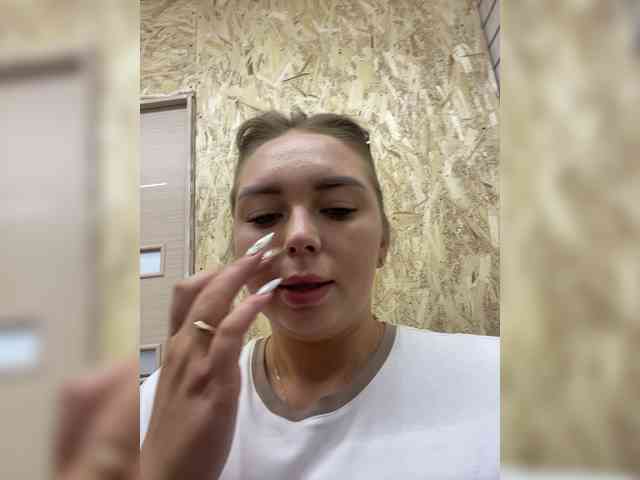 Модель: Kiss_999