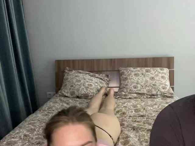Kiss_999 webcam