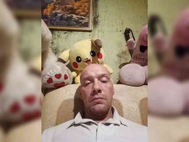 Viktor83a Sex Cam Show