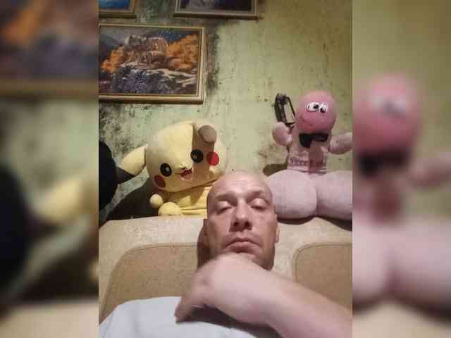 Viktor83a Sex Cam Show