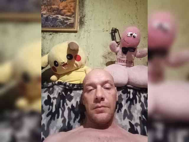 Viktor83a Sex Cam Show
