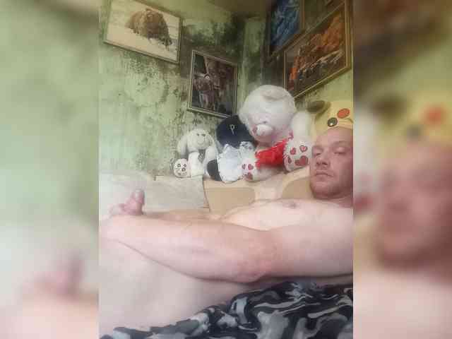 Viktor83a Live Webcam on BongaCams