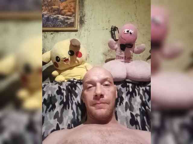 Viktor83a Sex Cam Show
