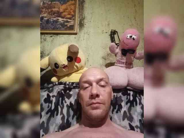 Viktor83a Sex Cam Show