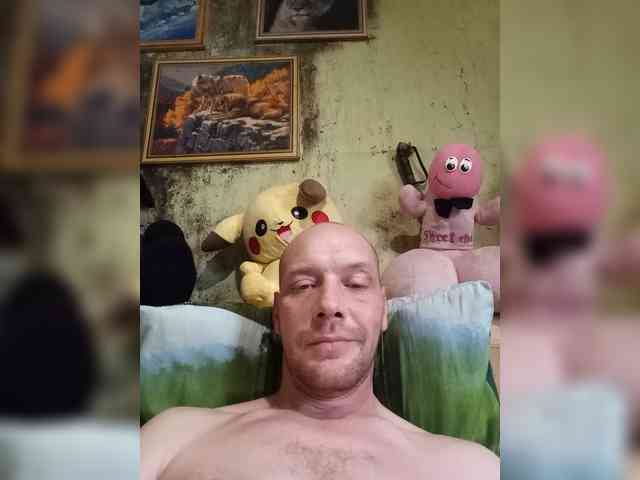 Viktor83a Sex Cam Show