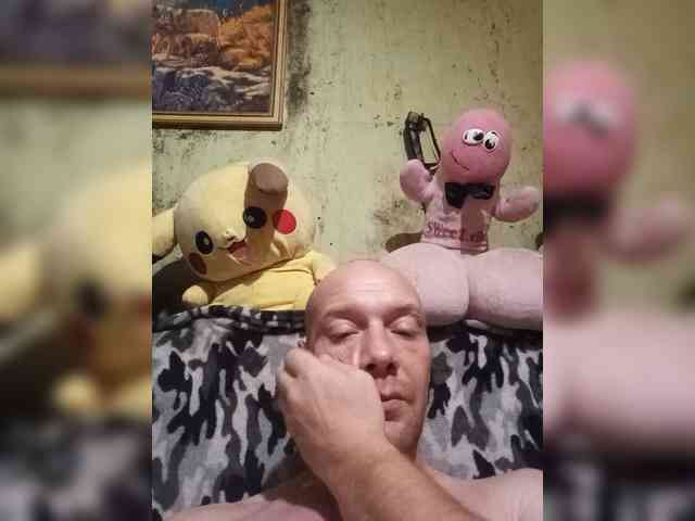 Viktor83a Sex Cam Show