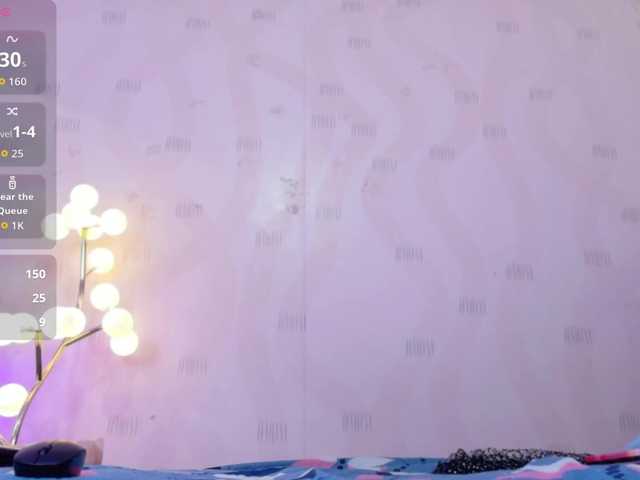 lovethickmommy live cam on BongaCams