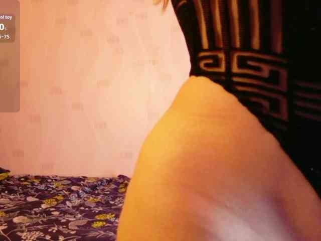 Model: lovethickmommy