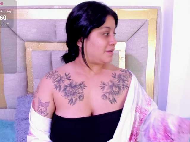 Hannamiller live cam on BongaCams